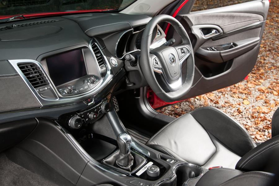 Торпедо Vauxhall VXR8 Maloo 2015 года  (фото 21 из 28)